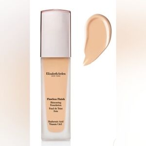 Elizabeth Arden Flawless Finish Skincaring Foundation - 210N Light W/Peach Under